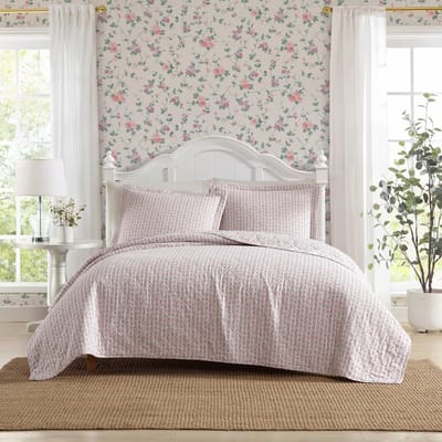 Ashley - Full/Queen Quilt Set, Ademend Premium Katoen Beddengoed met Bijpassende Sham(s), Super Zacht Bloemen Beddengoed Essentials (Marta Stripe Pink, Full/Queen)