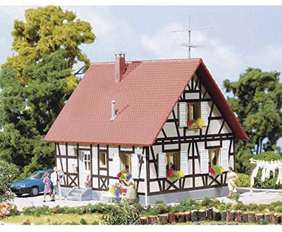 Vakwerkhuis Bouwpakket 13,8 x 8,8 x 18,2 cm - Ideaal voor Beginners