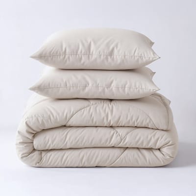 Dekbed-Discounter - Sleeptime Dekbed Zonder Overtrek 200 x 200 cm - Inclusief 2 kussenslopen - Wasbaar op 40 graden - Verkoelend dekbed - Off White