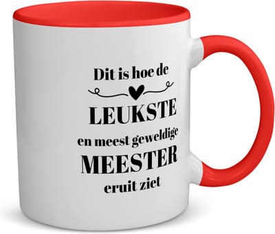 Akyol - dit is hoe de leukste en meest geweldige meester eruit ziet koffiemok - theemok - rood - Meester - meest leukste leraar - verjaardag - cadeautje voor meester - meester artikelen - kado - geschenk - collega's - 350 ML inhoud