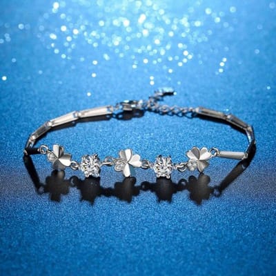Bracelet Trèfle à Quatre Feuilles de Luxe en Argent Sterling 925 Véritable Moissanite pour Femmes Ayant Passé le Test du Diamant gray