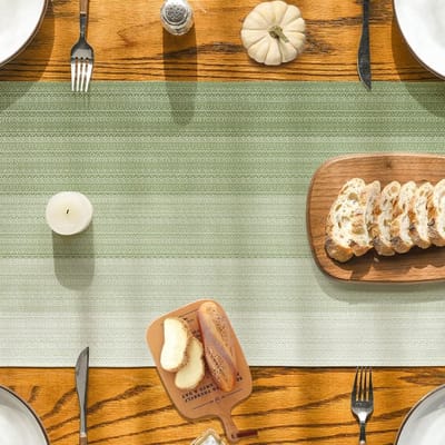 Tafelkleed Runner - Linnen Look Runner - Tafel Decoratie - Wavy Print Patroon - 240 x 40 cm - Eucalyptus Groen
