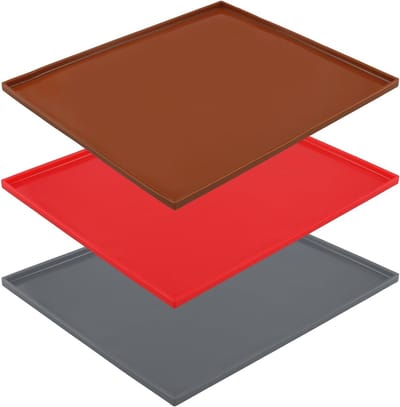 Set van 3 Siliconen Bakplaten met Rand, 40 x 30 cm, Ideaal voor Koekjes en Taarten, Keukenaccessoires voor Bakliefhebbers, Bruin, Grijs, Rood