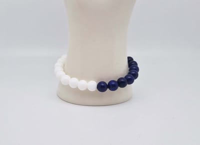 Handgemaakte harmonie natuurstenen armband “Witte agaat- Azuur ” - Model 1 - 8 mm diameter van de korrel- Diameter armband 20 cm - Een mooi cadeau voor familie en vrienden