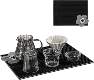Afdruipmat - 1 stuk - Koffiebarmat - PVC - Antislip en hittebestendig - Afdruiponderzetter - Geschikt voor aanrechtbladen, bars en restaurants - Afdruipmat voor kopjes en schotels - 41,1 x 31,1 cm - Zwart