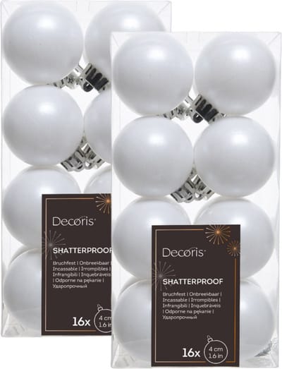 32x Winter witte kunststof kerstballen 4 cm - Mat- Onbreekbare plastic kerstballen - Kerstboomversiering winter wit