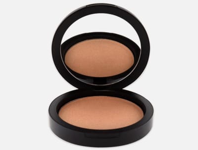 YOUNGBLOOD - Light Reflecting Highlighter - Aurora
