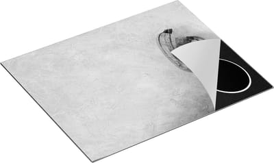 Chefcare Inductie Beschermer Twee Courgettes op Grijze Marmer - Groente - Zwart Wit - 65x50 cm - Afdekplaat Inductie - Kookplaat Beschermer - Inductie Mat