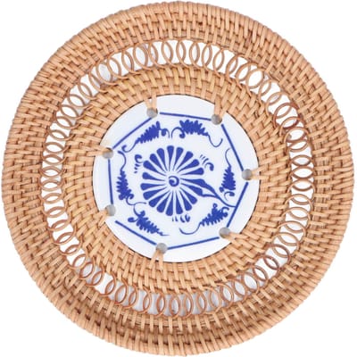 Sous-verre en porcelaine bleue et blanche Rond en rotin tressé Porte-gobelet en porcelaine bleue et blanche pour tasses basilic 5.1in