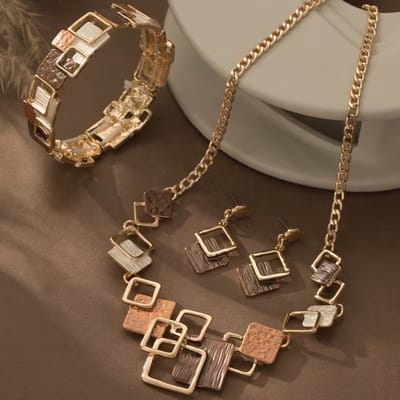 My Sweet Romance® 3-delige Dames Sieradenset – Goudkleurig & Bruin – Ketting, Armband en Oorbellen.