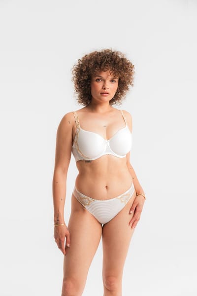 Louisa Bracq Elise Spacer BH – Voorgevormd – Ecru/Goud – Licht & Ademend – Lingerie met Borduurwerk – Luxe en Comfort - 90-105 C-Cup