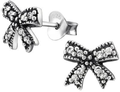 Joy|S - Zilveren strikje oorbellen - 9 x 8 mm - zirkonia - geoxideerd