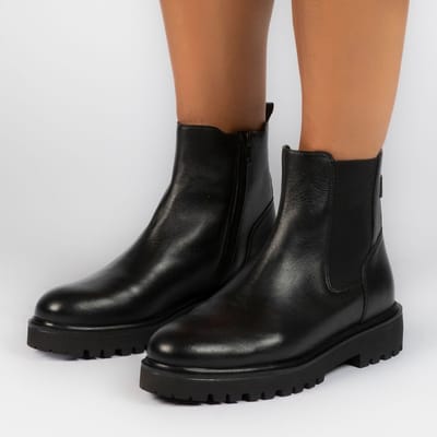Manfield - Dames - Zwarte leren chelsea boots - Maat 36