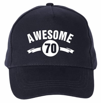 Mijncadeautje - 5 panel - Cap - Verstelbaar - Pet van 100% dik geborsteld katoen- unisex - opdruk wit - Awesome 70 jaar - navy blauw
