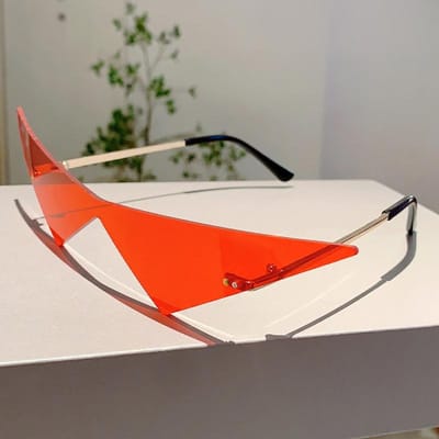 Lunettes de soleil triangle sans monture Hommes Dernière mode Hip-hop Couleur unie Lunettes d'extérieur Femmes Design moderne Lunettes de soleil Rave as picture shows gray