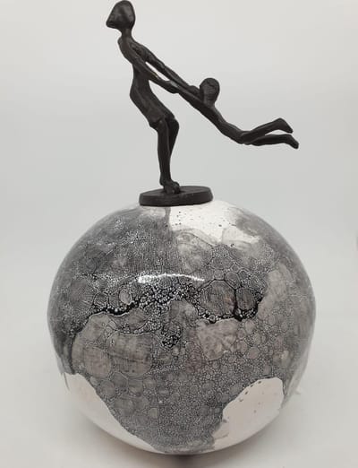 Sculptuur Moederlijke kracht ervaren groot