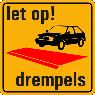 Let op drempels sticker 100 x 100 mm