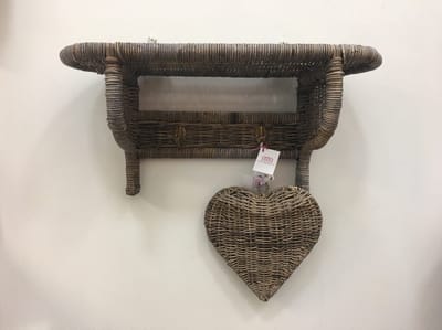 Rieten Kapstok H2 - 2 Haken & Legplank - 60x20x28cm - Naturel Riet - Kapstok - Landelijke Stijl -Decoshoppen - Rieten - kapstok