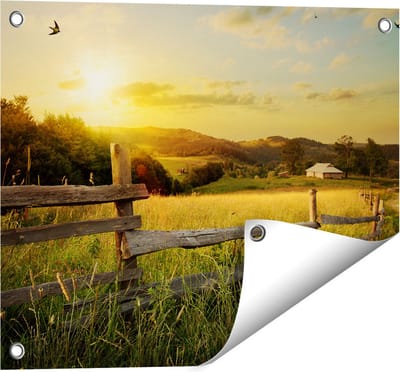 Gards Tuinposter Boerderij Hekken op het Grasveld - 50x40 cm - Tuindoek - Tuindecoratie - Wanddecoratie buiten - Tuinschilderij