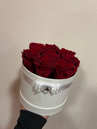 AG Luxurygifts long life rozen box - flower box - luxe cadeau - goud - bloemen - Moederdag cadeau - Valentijnsdag - rozen - bloemen -