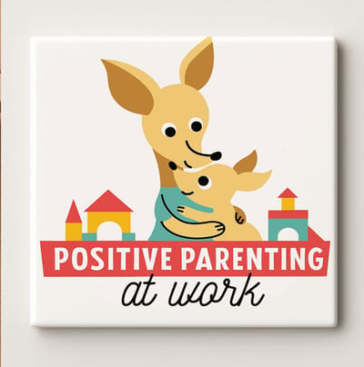 Positive Parenting at Work Keramische Tegel 15x15 cm – Schattig Kangoeroe Moeder en Baby Ontwerp – Inspirerende Wanddecoratie & Cadeau voor Ouders