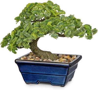 Kunstmatige bonsai boom juniper voor binnen, kleine nepplanten in blauwe keramische potten voor decoratie in huis, kantoor en woonkamer