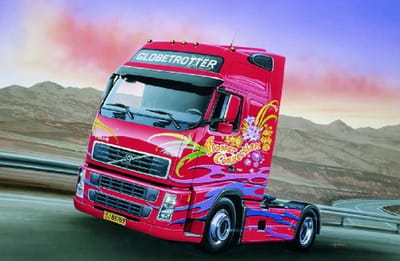 Modelbouwset Vrachtwagen - Bouwpakket Truck - Hobby Modelbouw - Schaal 1:24 - 244 mm Lengte - Ongeverfd