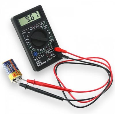 Universele digitale voltmeter met wijzer en zoemer