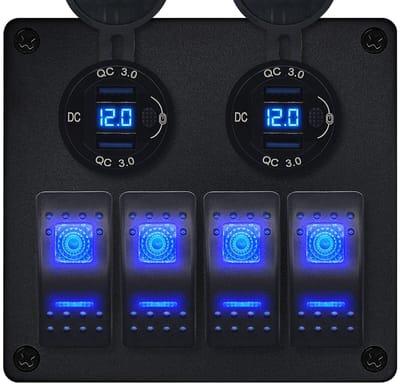 ProRide Schakelpaneel 12V voor Auto/Boot - USB Stopcontact 4 Poorten met Schakelaar/Voltmeter - QC3.0 - DS2120B - 4 schakelaars - Blauw
