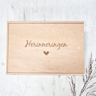 Herinneringen | bewaarkist | 30 x 21 x 15 cm | met schuifdeksel | bewaarbox | memorybox | herinneringskist