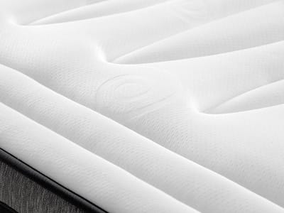 Vente-unique Boxspring set met opbergruimte 180 x 200 cm, kleur: licht natuurlijke + matras hybride met 7-zone pocketvering en traagschuim d.30cm - OLIANE van YSMÉE