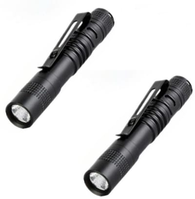 TOVBMUP LED Mini Zaklamp - 2-Pack - 100 Lumen Penlight - Mini Zaklamp voor Kinderen - Waterdichte Penlight geschikt voor Kamperen/Wandelen/Thuis - 1 AAA Batterij (Niet Meegeleverd)
