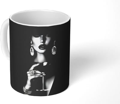 Mok - Koffiemok - Vrouw - Cocktail - Chic - Mokken - 350 ML - Beker - Koffiemokken - Theemok