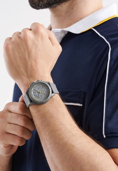 Nautica Nautica One Analoog Horloge Grijs Case: 100% Bio-Ceramic | Armband: 100% Bio-Based Pu 43 mm NAPNOF4S2