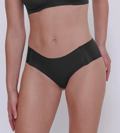 Sloggi Zero Feel hipster 2.0 - Invisible - Naadloze dames short - Dames Onderbroek die niet doorschijnt - Zwart - Beige - DS10217844