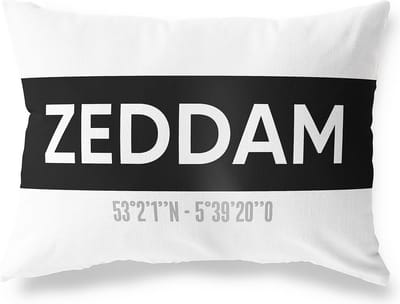 Tuinkussen ZEDDAM - GELDERLAND met coördinaten - Buitenkussen - Bootkussen - Weerbestendig - Jouw Plaats - Studio216 - Modern - Zwart-Wit - 50x30cm