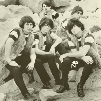 Cave Dwellers - Run Around (7" Single | digital file)