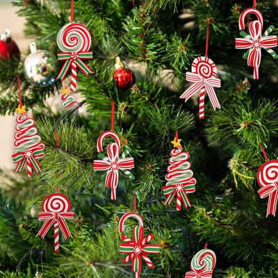 Dailygoody - Kerst Snoep Ornamenten - Hangende Decoraties - 8 Stuks - Nep Snoep Decoraties - Kerstboom Versieringen - Geschikt voor Feestdagen
