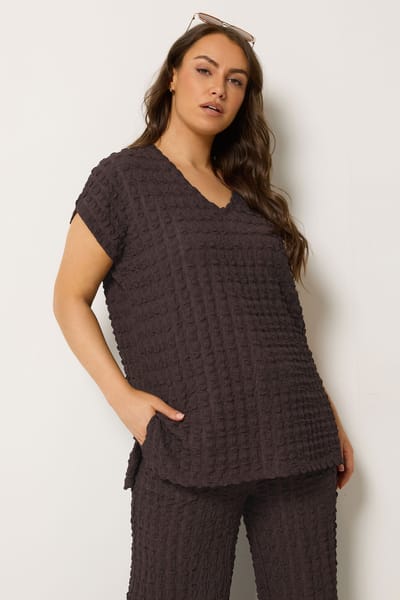 Yours Set Chocoladebruine Set Van Top En Broek Met Bubbeltextuur Size 42