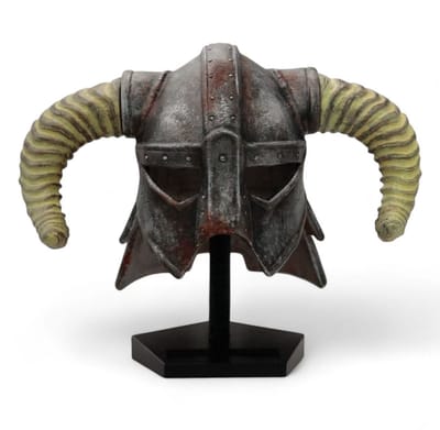 The Elder Scrolls Skyrim Replica Dragonborn Helmet Limited Edition