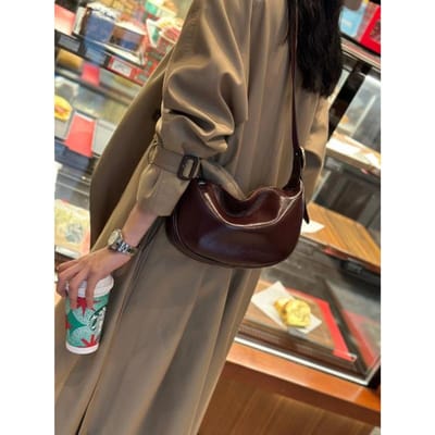 Zomer Borsttassen van Topnerfleder, Leren Crossbody Tassen voor Dames, Populair, Veelzijdig en Niche Dumpling Tassen black