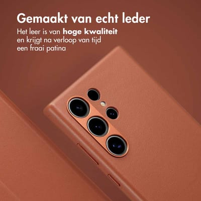 Accezz Hoesje - Geschikt voor Samsung Galaxy S24 Ultra - Leather Bookcase 2-in-1 met Magnetische Ring - Sienna Brown