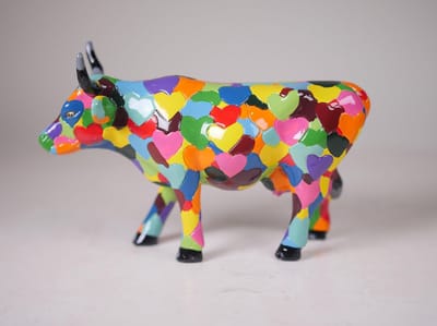 CowParade | Heartstanding Cow | Small (Als u 3 klein koopt krijgt u 1 gratis)