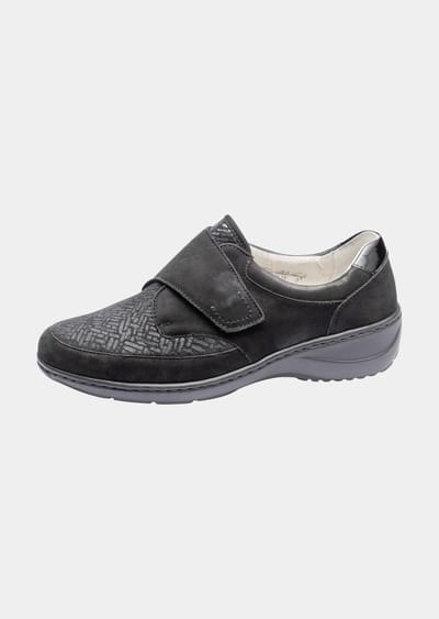 Lage schoenen met brede klittenbandsluiting - zwart - Gr. 36 van Goldner Fashion