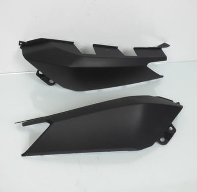 Kit carénage TNT pour Scooter Yamaha 125 Xmax 2014 à 2017 10 pieces noir mat Neuf