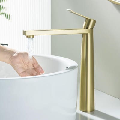 Dailygoods- Wastafelkraan Hoge Stijging - Geborsteld Goud - Roestvrij Staal - Duurzame Keramische Cartridge - Minimaliseert Waterspatten - Zachte Waterstroom - Badkamerkraan
