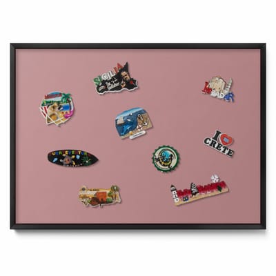 Tulup Magneetbord met Zwarte Frame - Roze Magnetisch Bord in Verschillende Kleuren - 70 cm x 50 cm - Pastelroze kleur - Magnetisch Bord voor Magneten - Magneetbord voor Foto's en Notities - Magneetbord voor Reissouvenirs