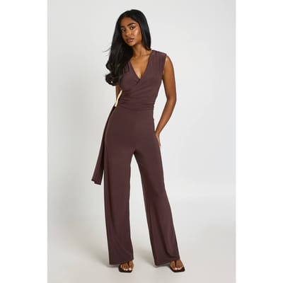 boohoo Dames Zachte Touch Draperende Wijde Pijpen Jumpsuit Met Voorpand | Chocoladebruin | Maat: 36