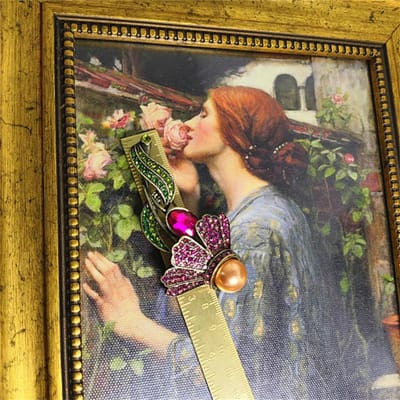 Midden Vintage Dames Heren Paleis Kristal Vogel Bloemen Badges Spelden Unisex Klassiek Prachtig Feest Banket Sieraden Retro Speld beige