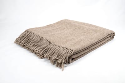 deken van 100% pure merinowol, 140 x 200 cm, beige/beige, zachte, effen deken van scheerwol met visgraatpatroon en franjes, perfect als sprei, bankdeken, sprei